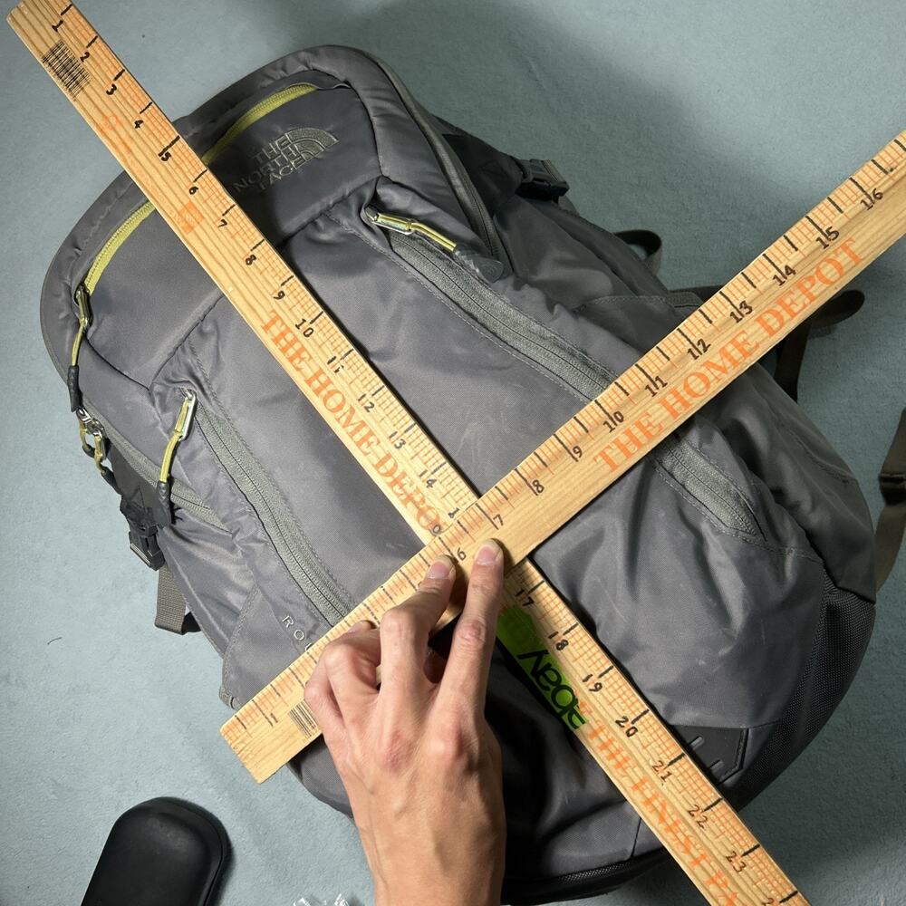 The North Face Router Transit Large 41 L Backpack School Hiking Travel Camping - Picture 10 of 16